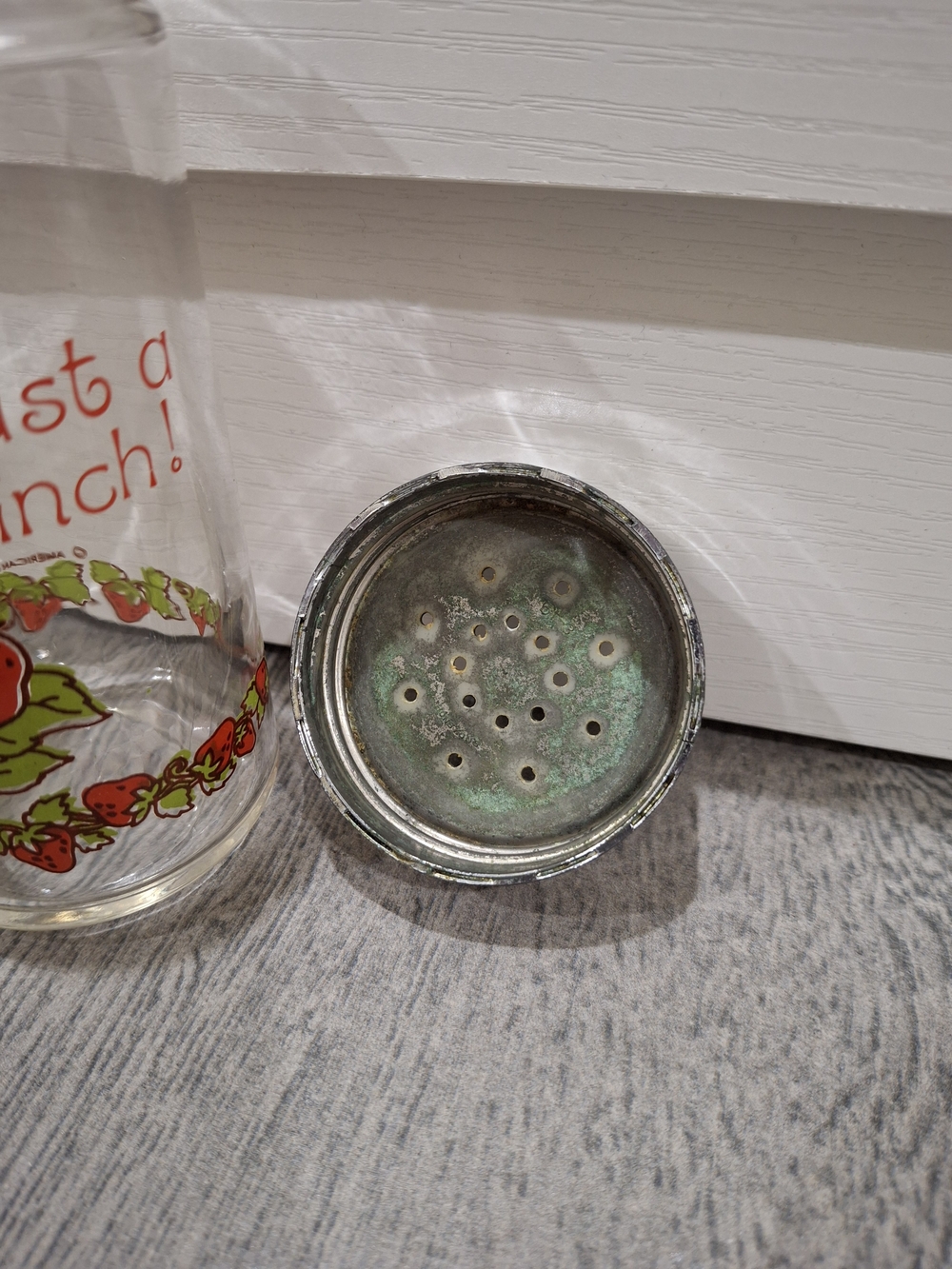Strawberry Shortcake Shaker - Picture 7 of 7